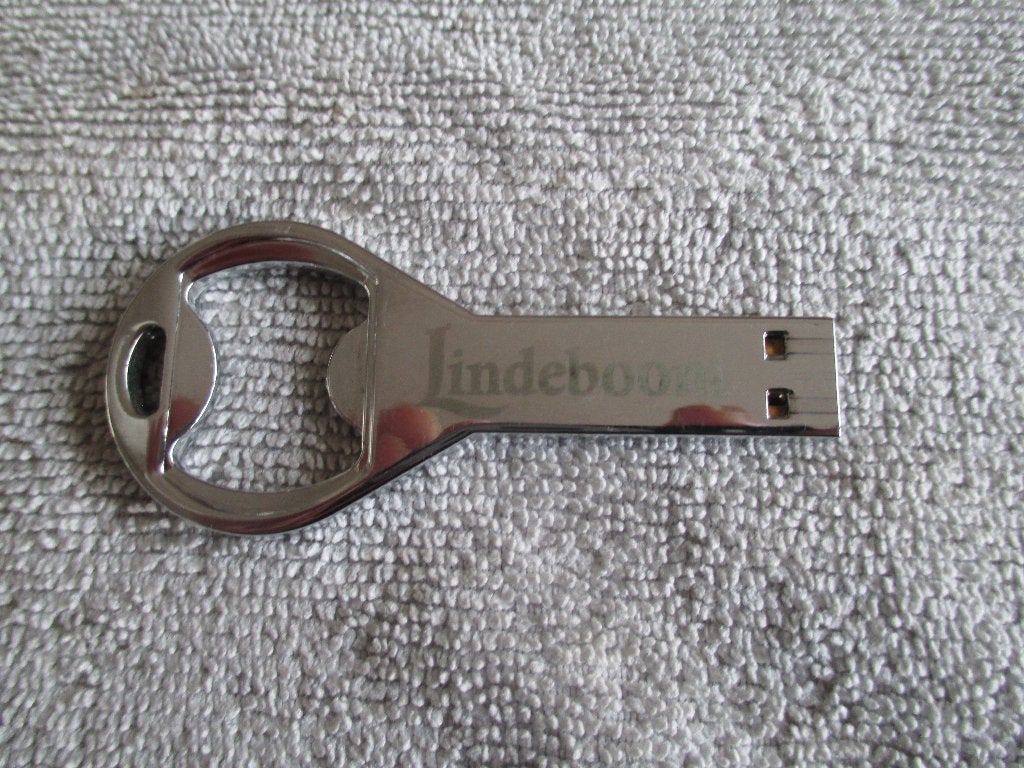 USB stick "Lindeboom bier"., Ophalen of Verzenden, Zo goed als nieuw, Overige merken