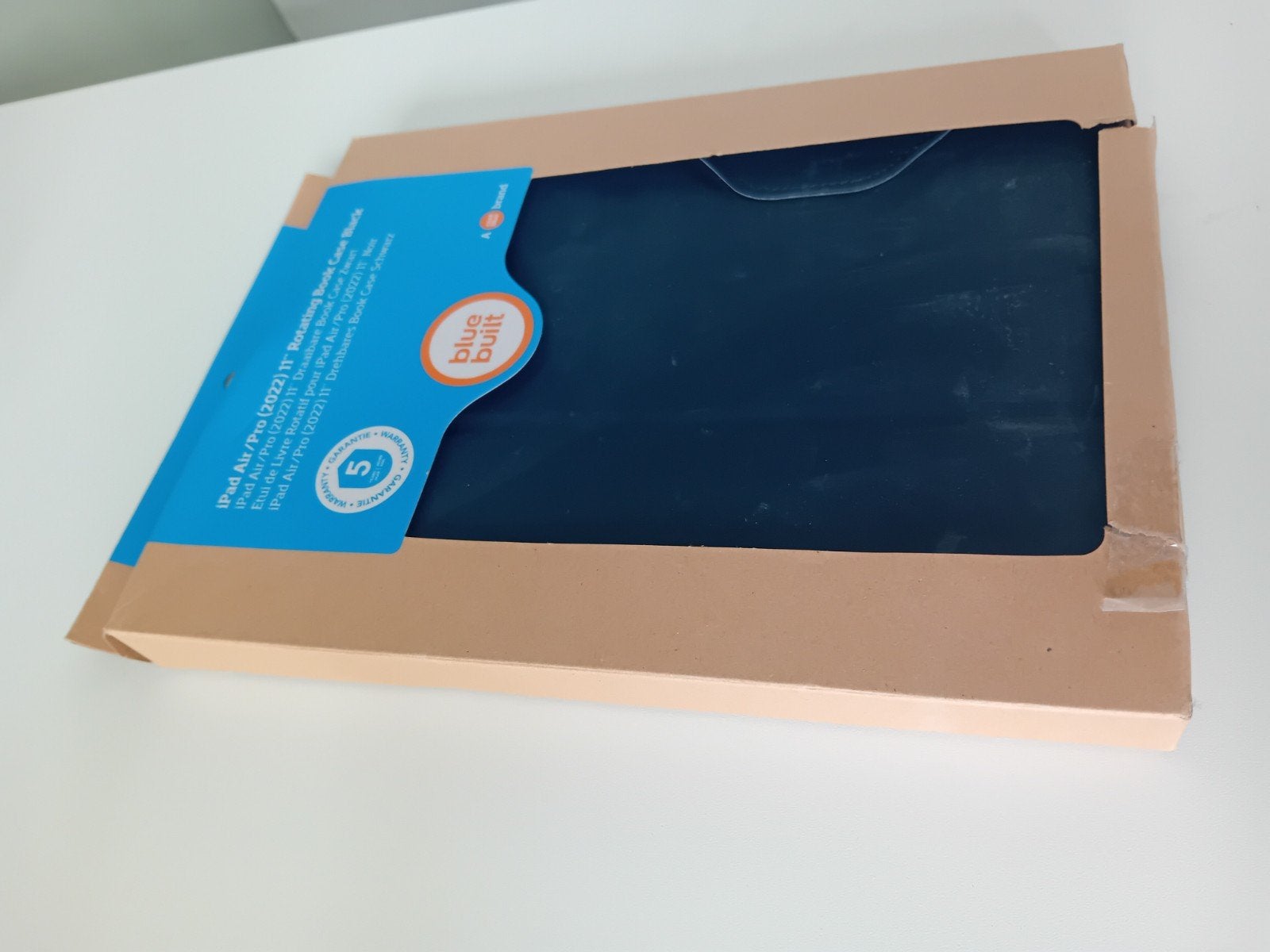Foto 3 van BlueBuilt iPad Air/Pro (2022) 11" Draaibare Book Case Zwart