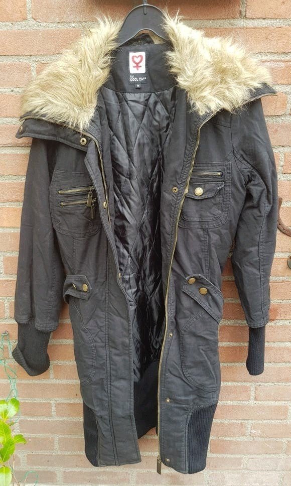 winterjas, Ophalen, Zo goed als nieuw, Maat 38/40 (M), Zwart