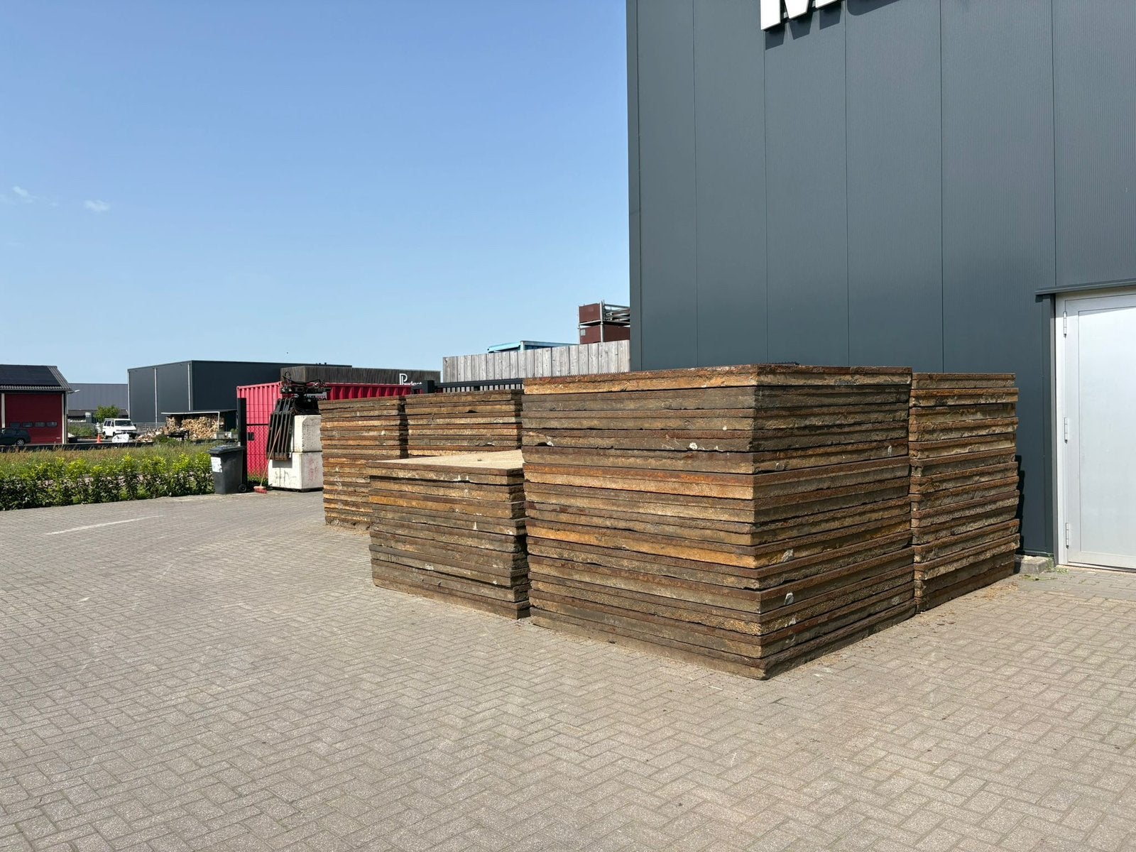 Gebruikte stelconplaten 12 cm 70 stuks, Ophalen, Zo goed als nieuw, Minder dan 180 cm, Palen