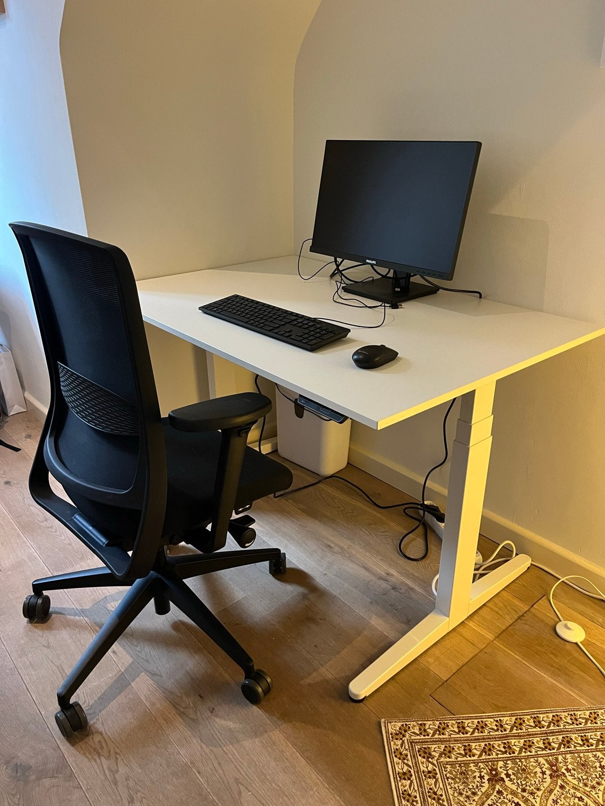 Complete elektrische Ahrend werkplek, Werkplek, Ophalen, Gebruikt, Complete inventaris