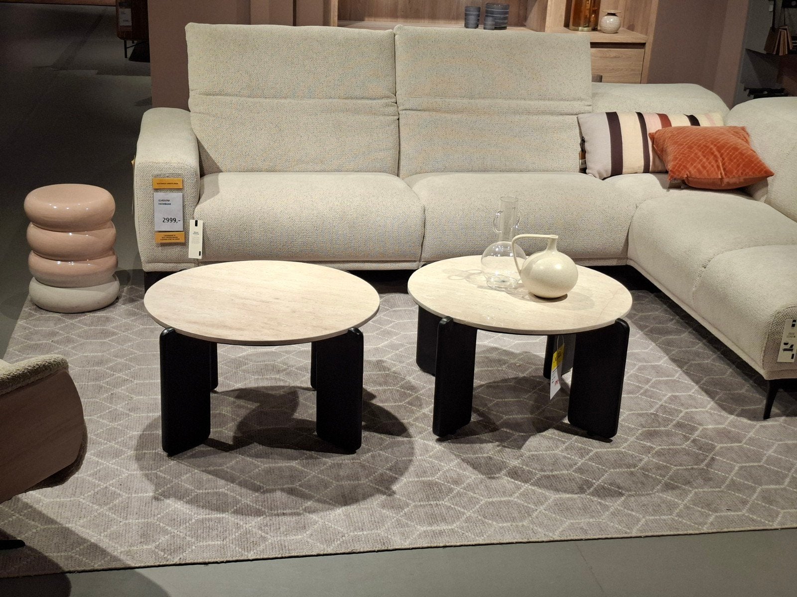 Showroommodel Montel Salontafel Moly marmer blad rond, Huis en Inrichting, Tafels | Salontafels, Ophalen, Rond, Nieuw, 50 tot 100 cm