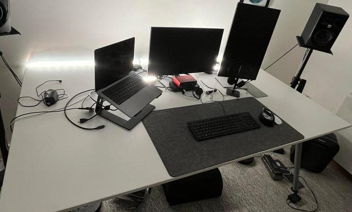 IKEA GALANT Bureau - Ruim en Stevig Werkblad, Ophalen, Opbergruimte, Gebruikt, Spaanplaat of MDF