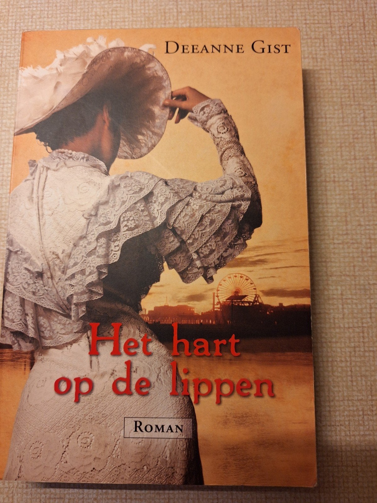 Het hart op de lippen - Deeanne Gist (Roman), Ophalen of Verzenden, Zo goed als nieuw, Deeanne Gist, Nederland