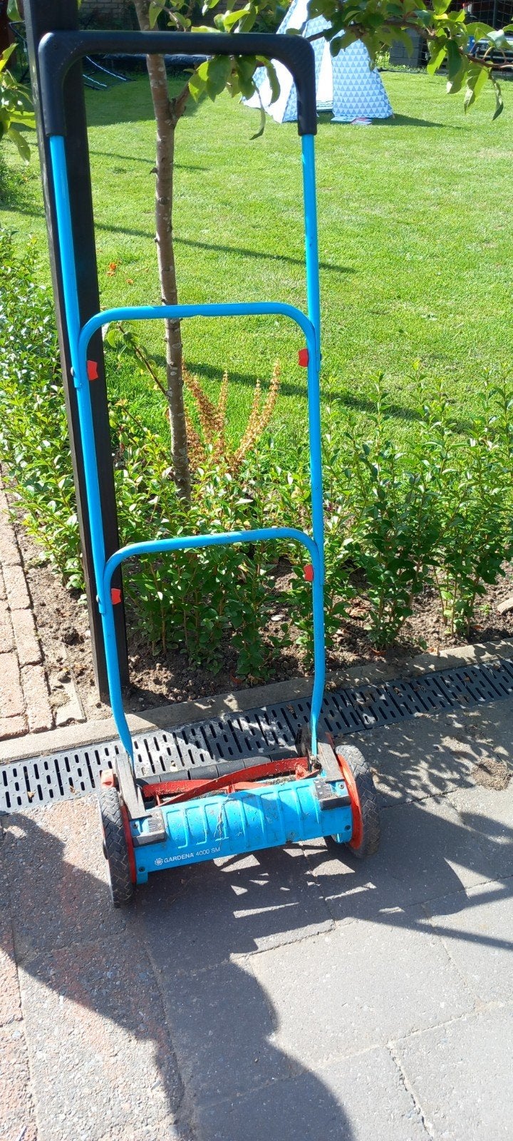 Gardena grasmaaier, Ophalen, Gebruikt