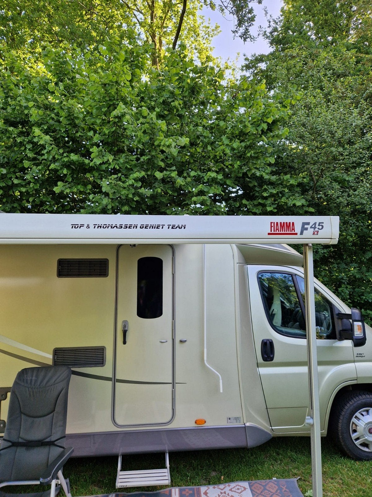 Fiamma F45s luifel met rafters, middenstok en zijwand, Caravans en Kamperen, Ophalen