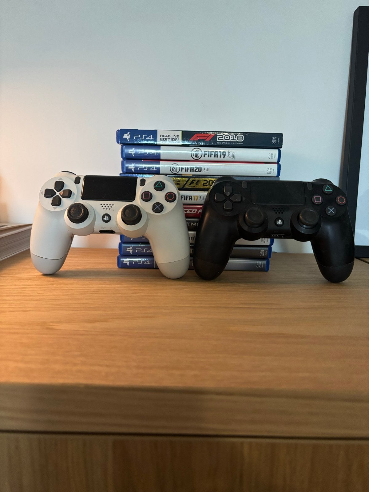 PlayStation 4 Slim met 2 controllers en 10 games, Ophalen, Met 2 controllers, Slim, 500 GB