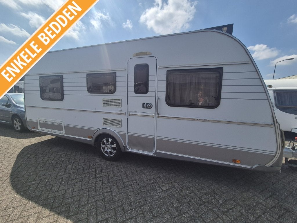 Tabbert Vivaldi 495 HE 2013 enkel bed,mover, airco 15750,-, Rondzit, Tabbert, Schokbreker, Particulier