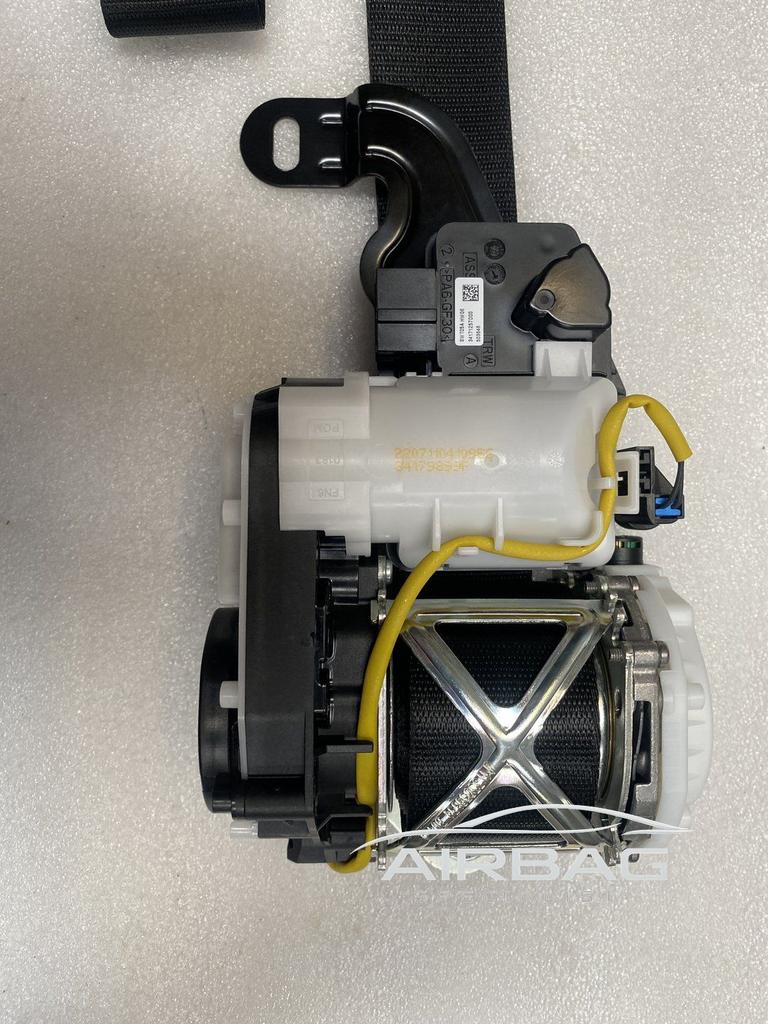 Veiligheidsgordel rechts voor Gordelspanner BMW G30 G31 G32, Auto-onderdelen, Interieur en Bekleding, BMW, Gebruikt, Ophalen of Verzenden