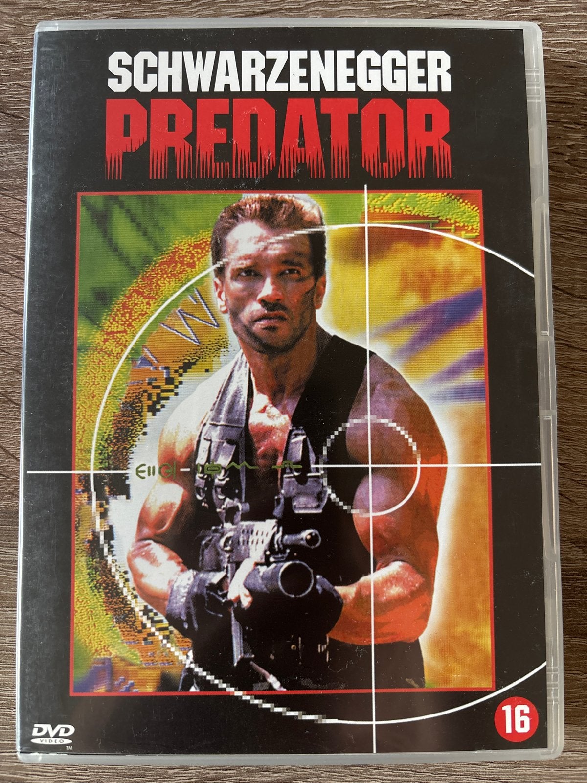 Predator DVD - Actiethriller met Schwarzenegger, Vanaf 16 jaar, Nederlands, Actiethriller, Ophalen of Verzenden