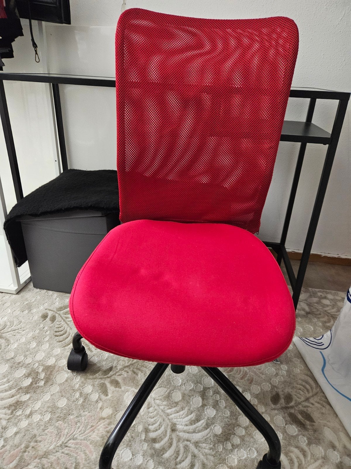 Heel schoon en als nieuwe €10, Ophalen of Verzenden, Rood