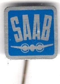 SAAB lichtblauw op blik auto/vliegtuig speldje ( C_239a ), Verzenden, Zo goed als nieuw, Transport, Speldje of Pin