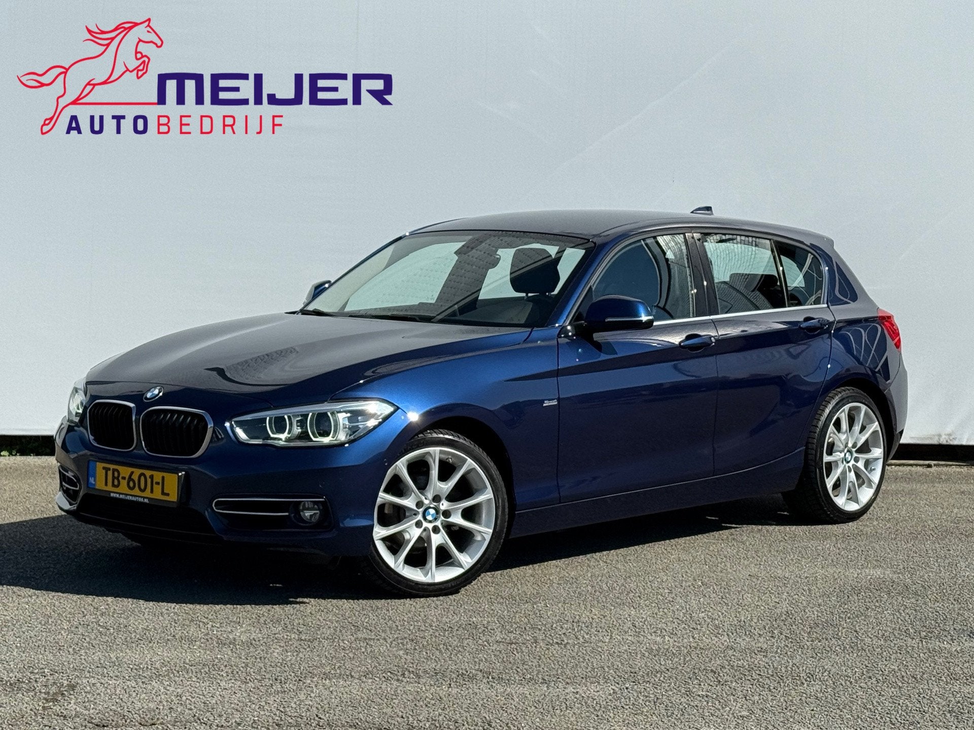 BMW 1-serie 118d High Executive Sport | Leer | Xenon | Stoel, Auto's, BMW, Achterwielaandrijving, Euro 6, 4 cilinders, 150 pk