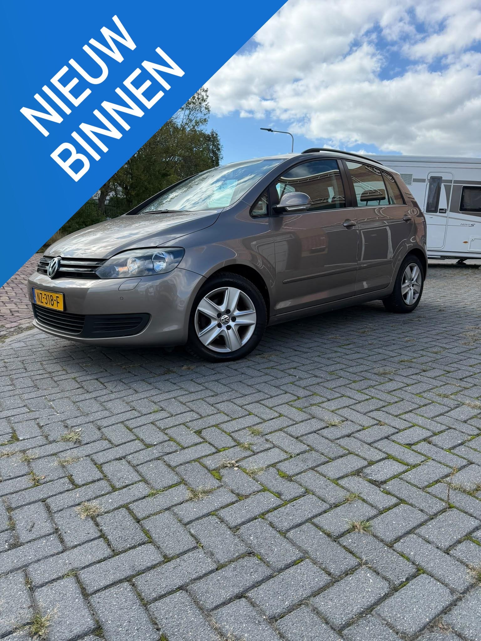 Volkswagen Golf Plus 1.4 TSI Trendline Nieuwe APK, Euro 5, Stof, Gebruikt, Bruin