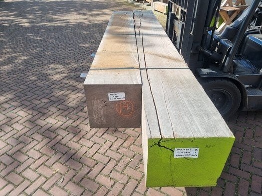 Hardhouten balken / palen fijnbezaagd 40x40 cm - nr: HB15, Ophalen, Nieuw, Hardhout, 250 cm of meer
