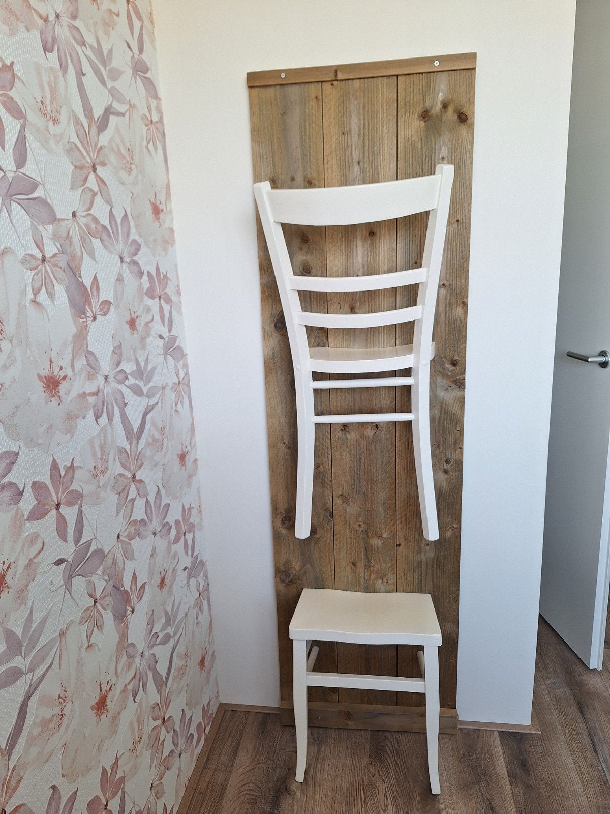 Dressboy / kledingrek op houten wandpaneel 2 stuks, Huis en Inrichting, Woonaccessoires | Wanddecoraties, Ophalen