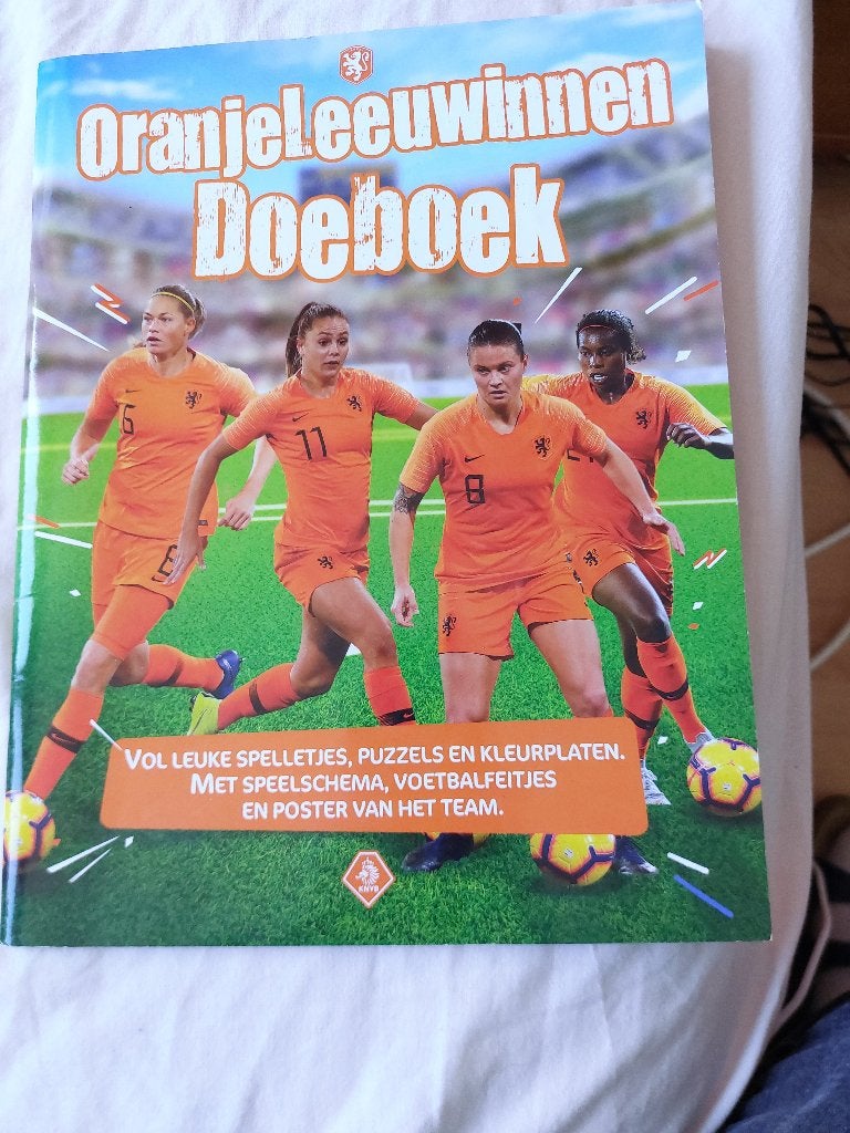 OranjeLeeuwinnen Doeboek, Verzamelen, Ophalen of Verzenden, Overige binnenlandse clubs