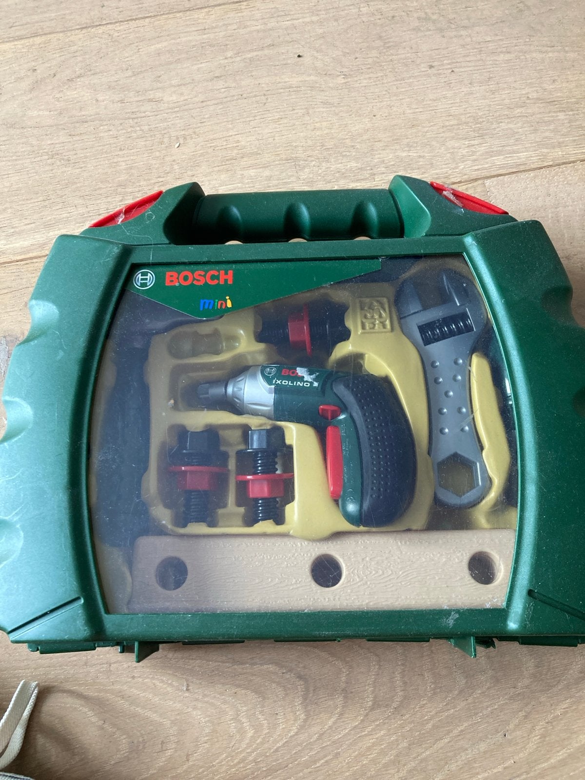 Bosch Mini Gereedschapskoffer met Boormachine, Ophalen of Verzenden, Gebruikt, Jongen of Meisje