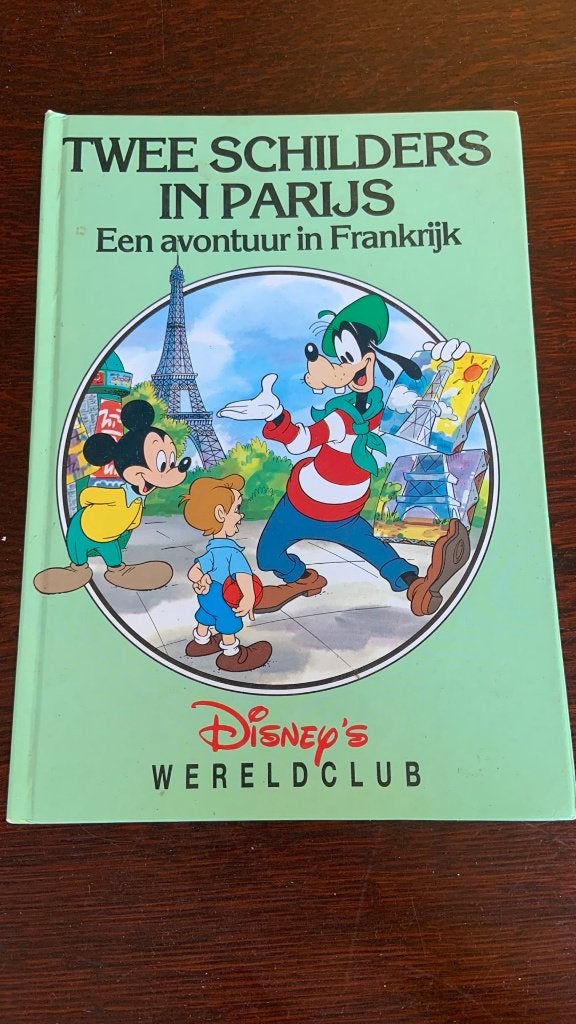 Twee schilders in Parijs - Disney’s wereldclub, Boeken, Ophalen of Verzenden, Zo goed als nieuw, Fictie algemeen
