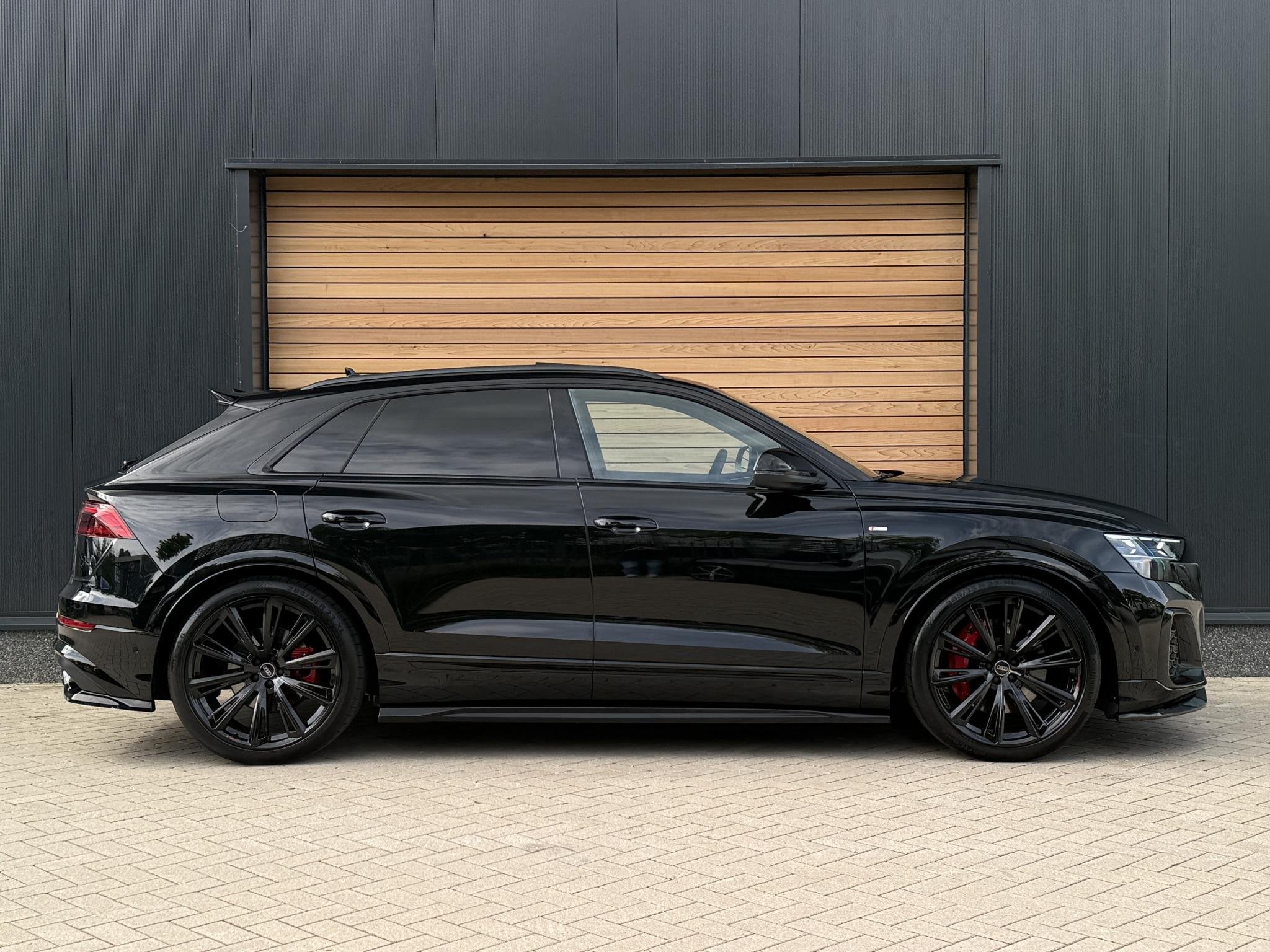 Audi Q8 60 TFSI e quattro Pro Line S Competition PANO|HEAD-U, Automaat, Dealer onderhouden, Gebruikt, 2995 cc