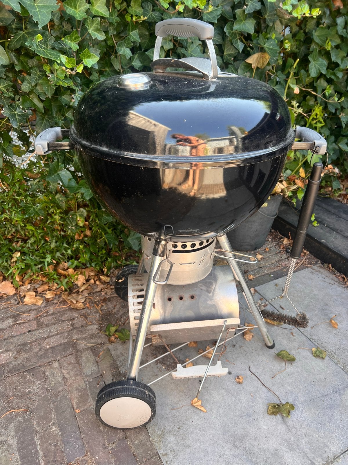 Weber BBQ 47 cm met accessoires en hoes - Amstelveen, Ophalen, Gebruikt