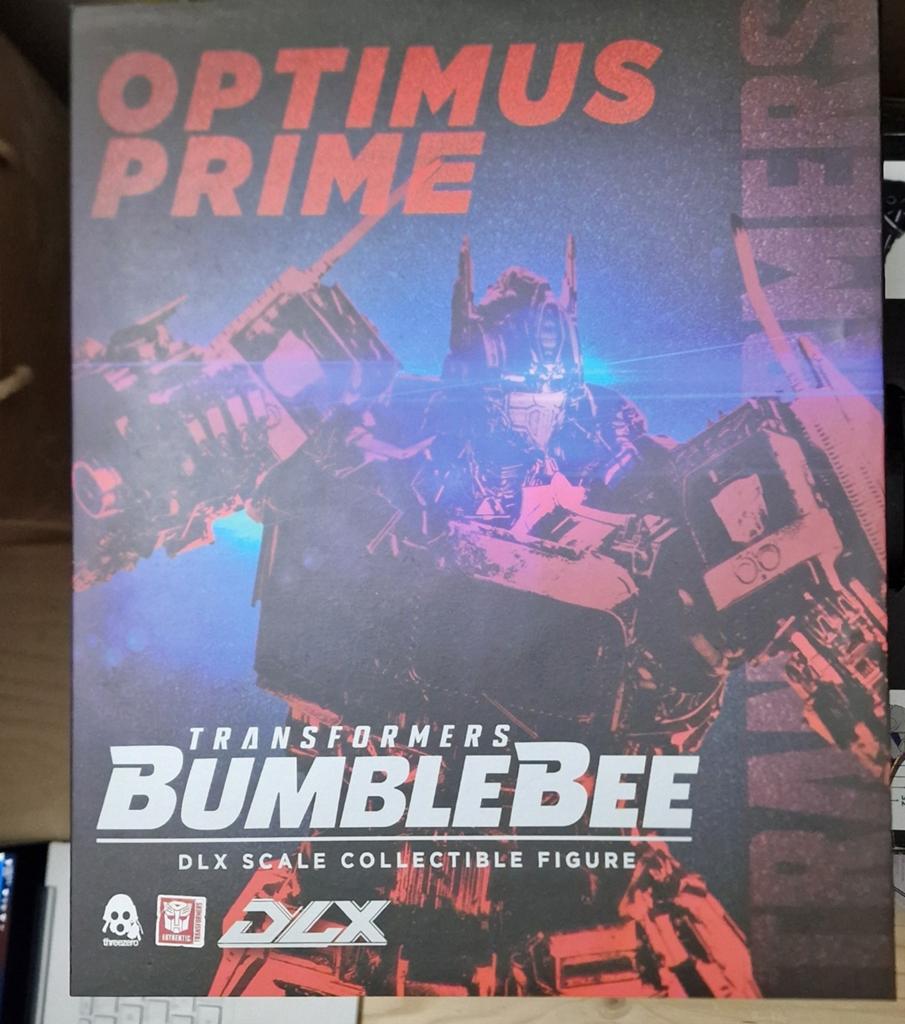 SEALED Threezero Optimus Prime DLX Scale Collectible Figure, Verzamelen, Transformers, Overige generaties, Ophalen of Verzenden