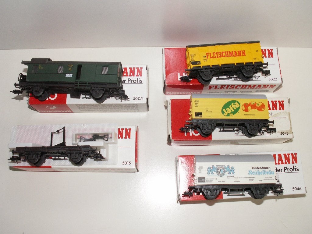 Fleischmann - 5 stuks wagons met ovp nieuw, Gelijkstroom, Fleischmann, Wagon, Ophalen of Verzenden