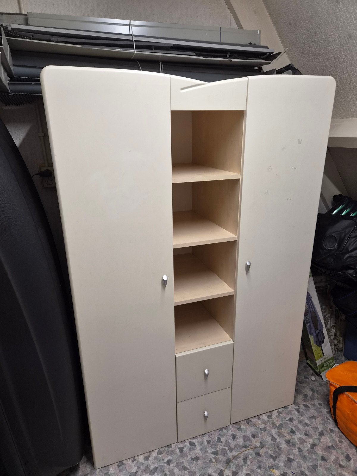 Witte kledingkast met planken en lades, Ophalen, Gebruikt, 100 tot 150 cm, Met lade(s)
