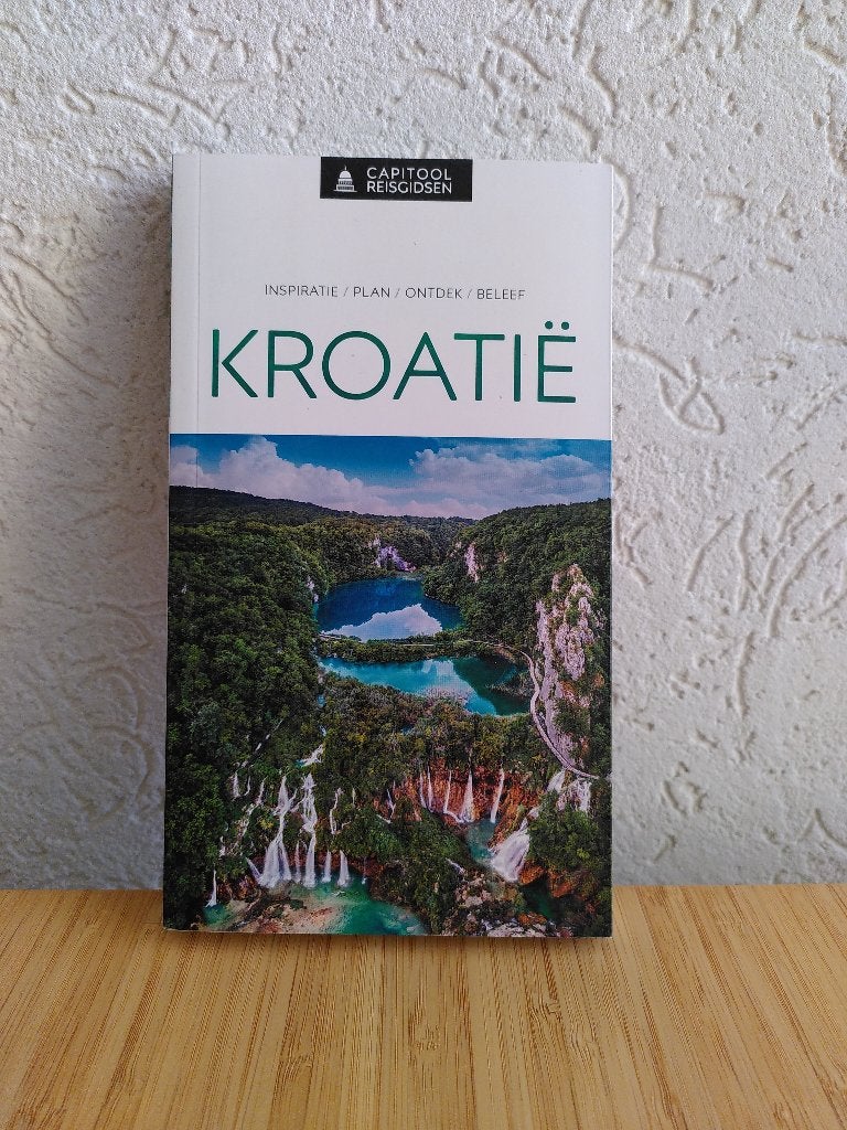 Capitool reisgids Kroatië, Capitool, Verzenden, Europa, Zo goed als nieuw