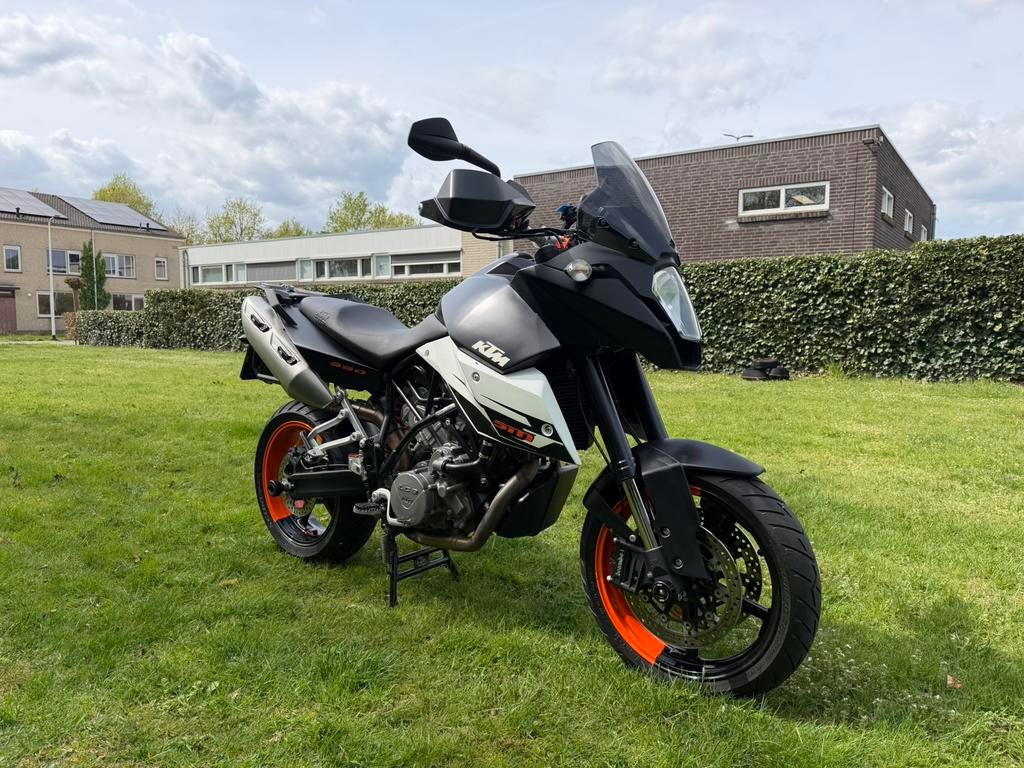KTM 990 Smt, Motoren, 2 cilinders, Sportuitlaat, Occasion, Motorrijbewijs A