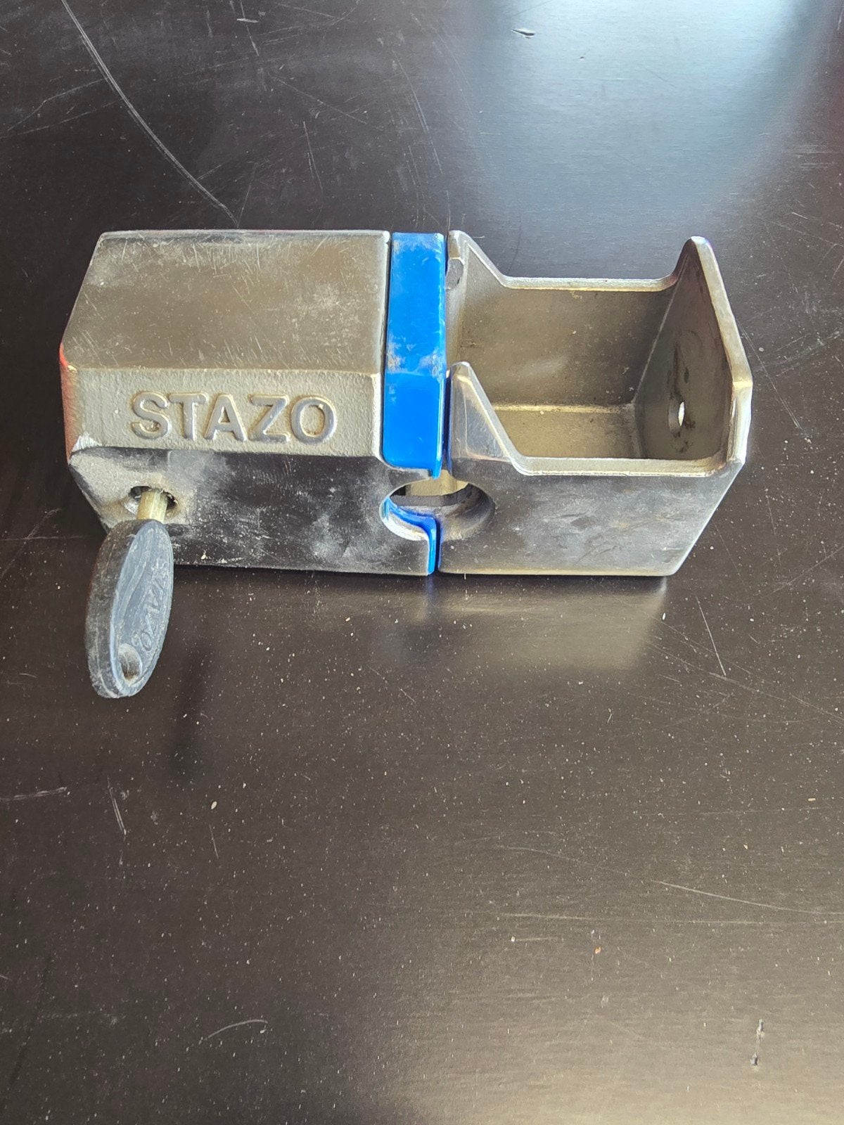 Stazo Buitenboordmotorslot - Beveilig uw motor, Ophalen of Verzenden, Gebruikt, Overige typen
