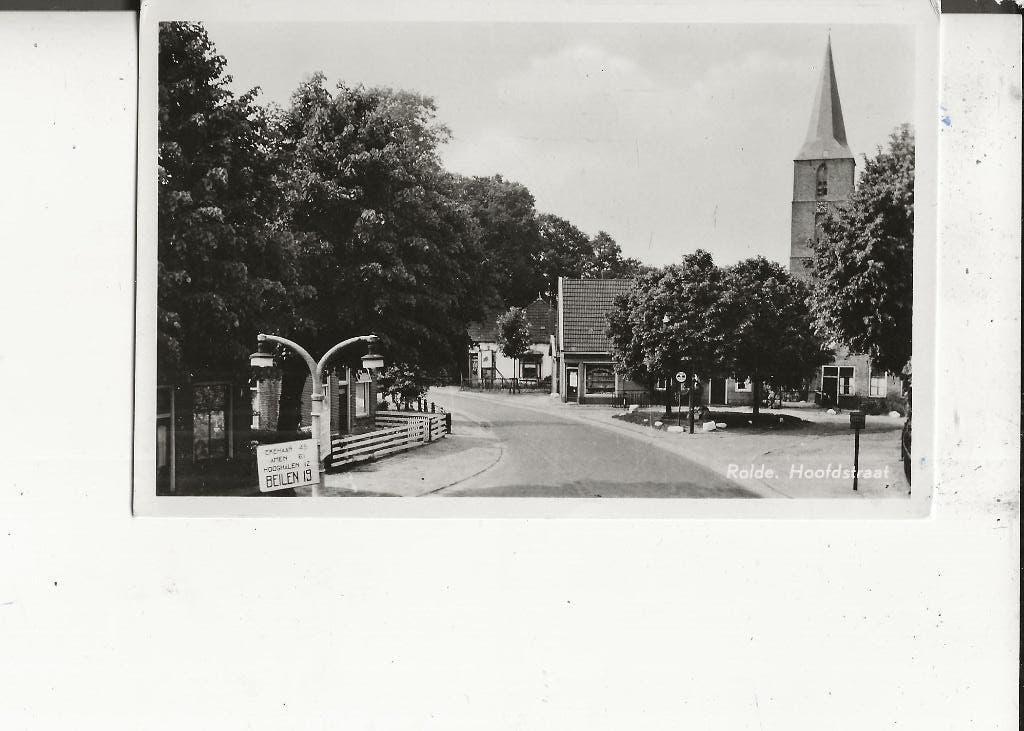Rolde Hoofdstraat met Kerk en ANWB-bord, Verzamelen, Ophalen of Verzenden, 1940 tot 1960, Ongelopen, Drenthe
