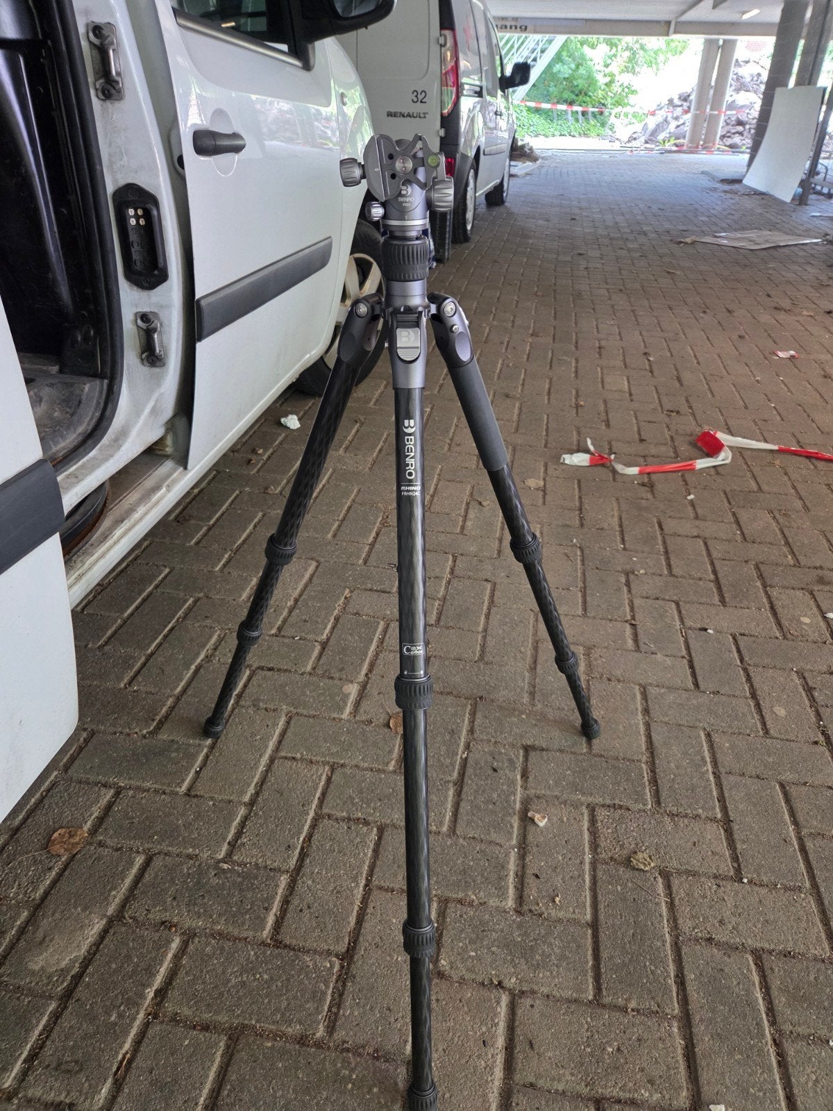 Benro Rhino FRHN24C Carbon Statief met VX25 Balhoofd, Verzenden, Driepoot, Zo goed als nieuw, 150 tot 175 cm