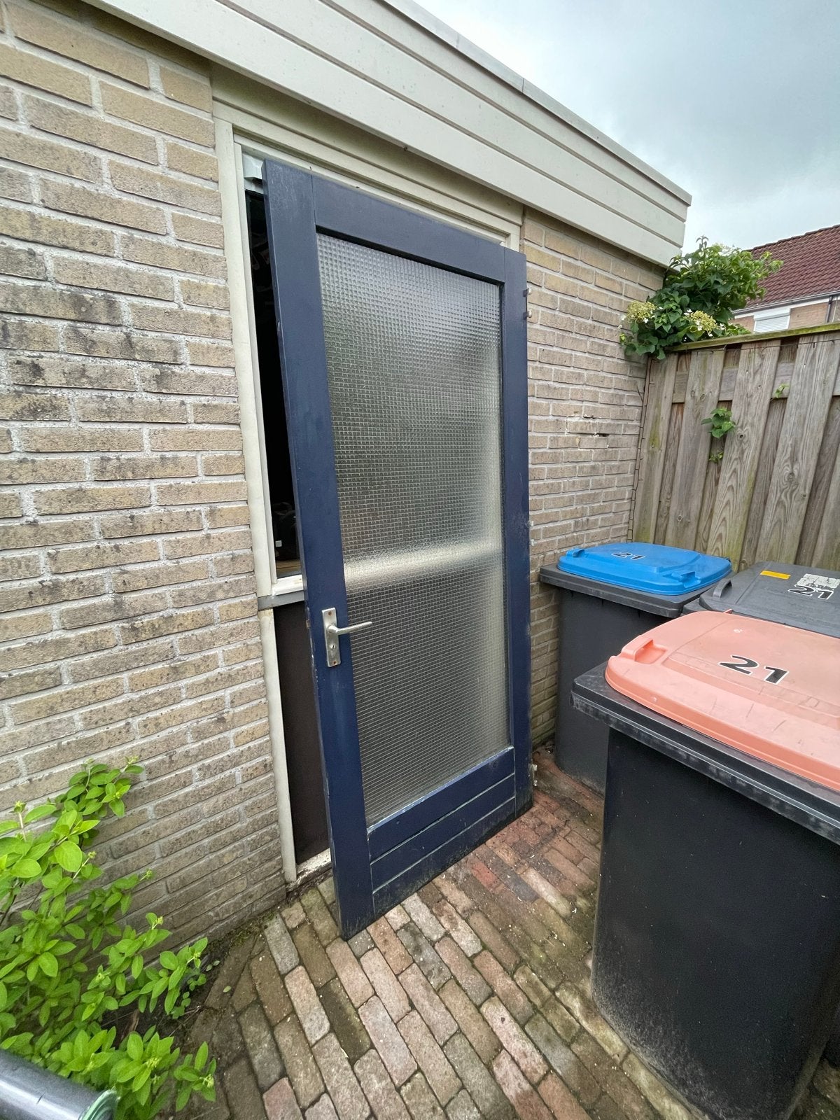 Robuuste schuurdeur met draadglas - Blauw, Ophalen, Gebruikt, 80 tot 100 cm, Buitendeur