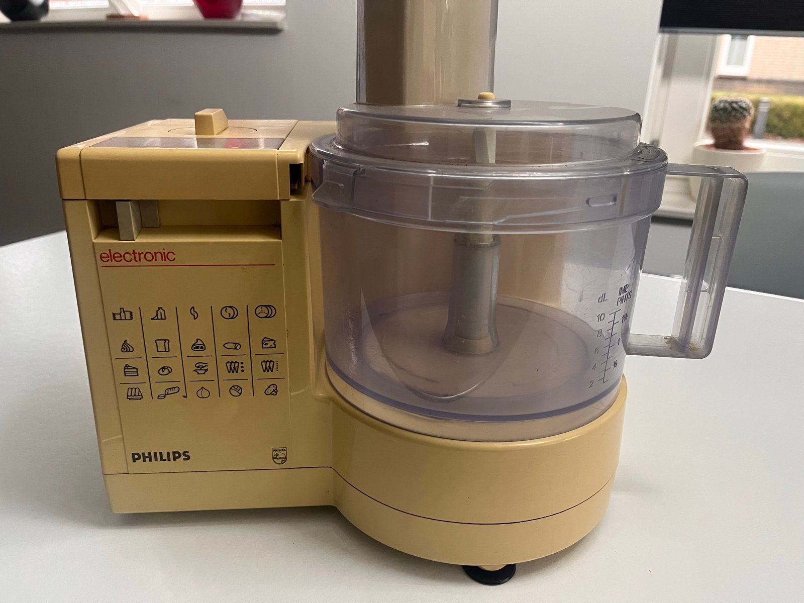 Philips Foodprocessor Electonic - Compleet met accessoires, Witgoed en Apparatuur, Keukenmixers, Ophalen, Gebruikt, 1 tot 2 liter