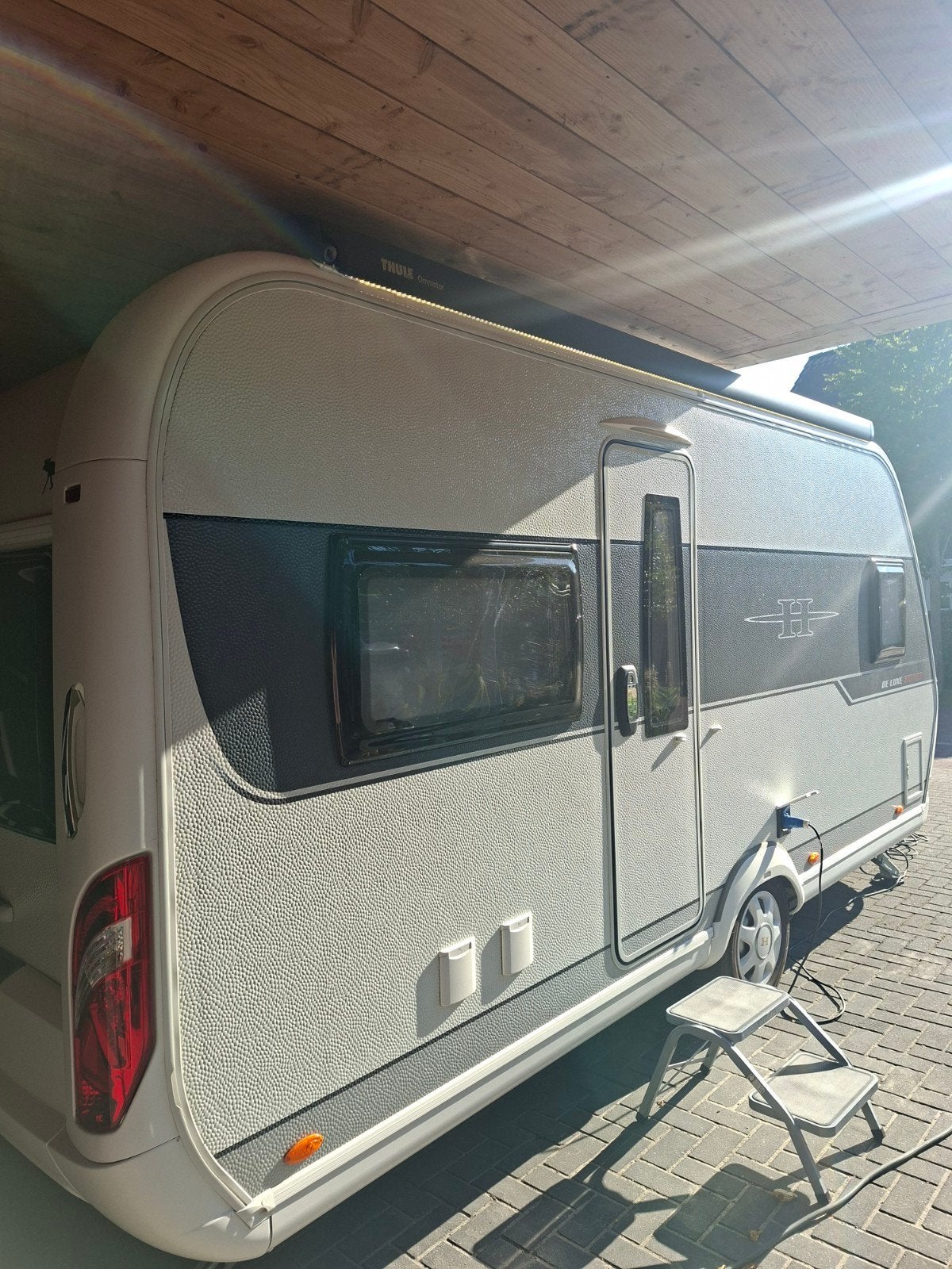 Hobby 460 De Luxe Edition 2017 met Airco, Mover, Luifel, Vast bed, Rondzit, Hobby, Particulier