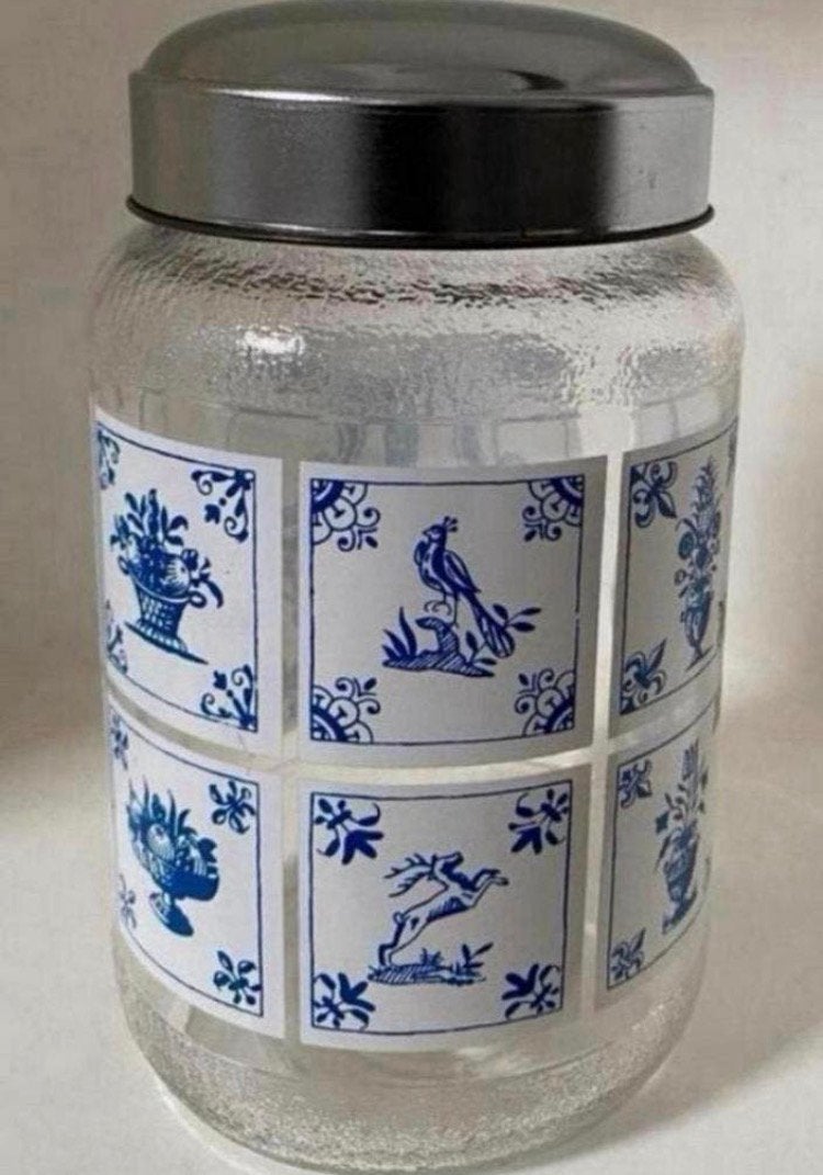 Glazen voorraadpot van Nescafé met blauwe print. H. 16 cm, Ophalen of Verzenden, Zo goed als nieuw, Voorraadpot, Overige merken