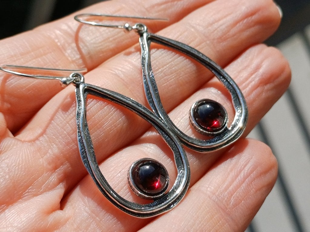 Vanoli 925 zilveren oorbellen met granaat, Daiva1973@hotmail.com, Hangers, Vanoli, Amsterdam