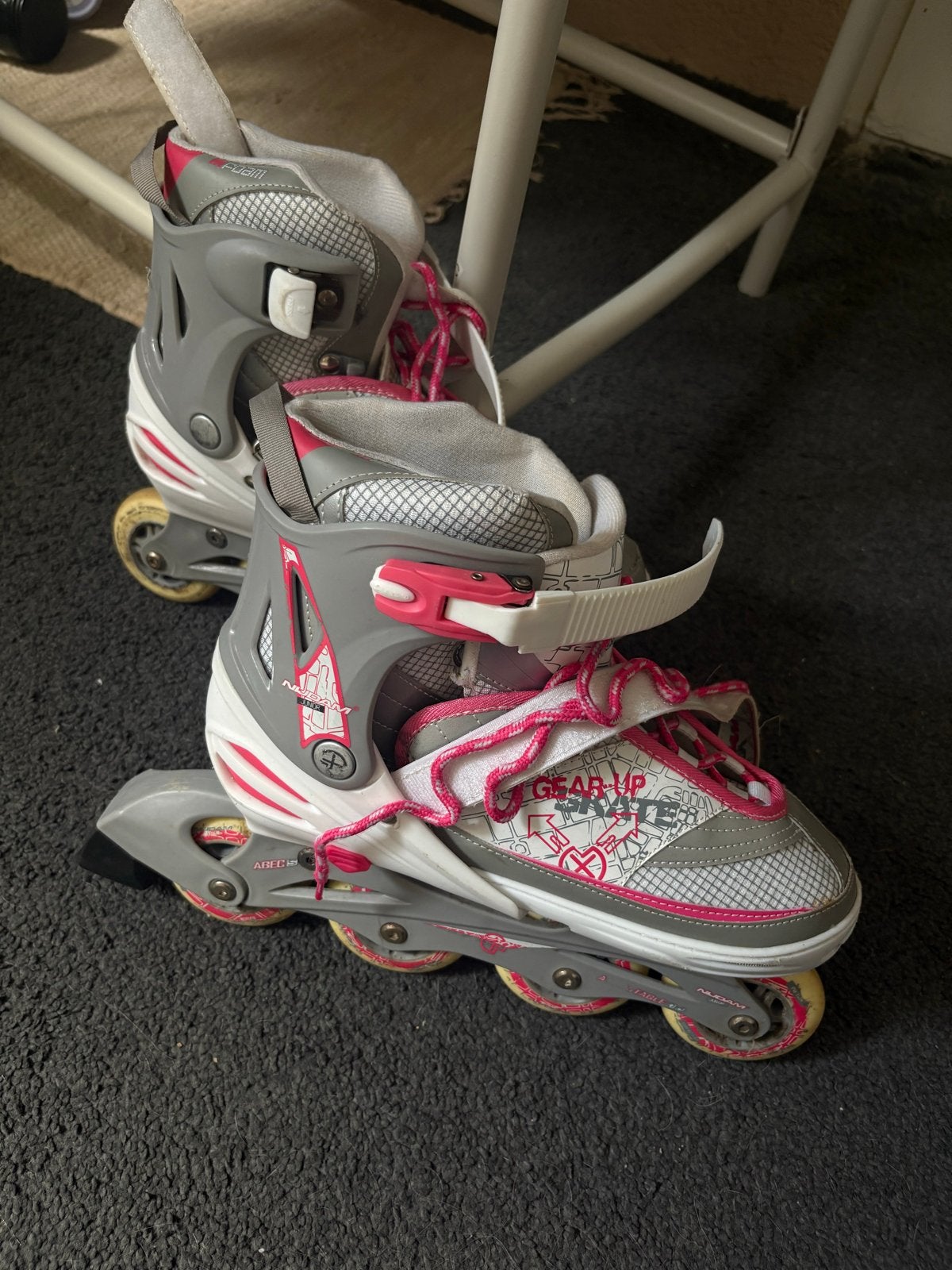 Nijdam Junior Skates - Maat 39-42 - Goede staat, Ophalen, Gebruikt, Overige typen, Nijdam