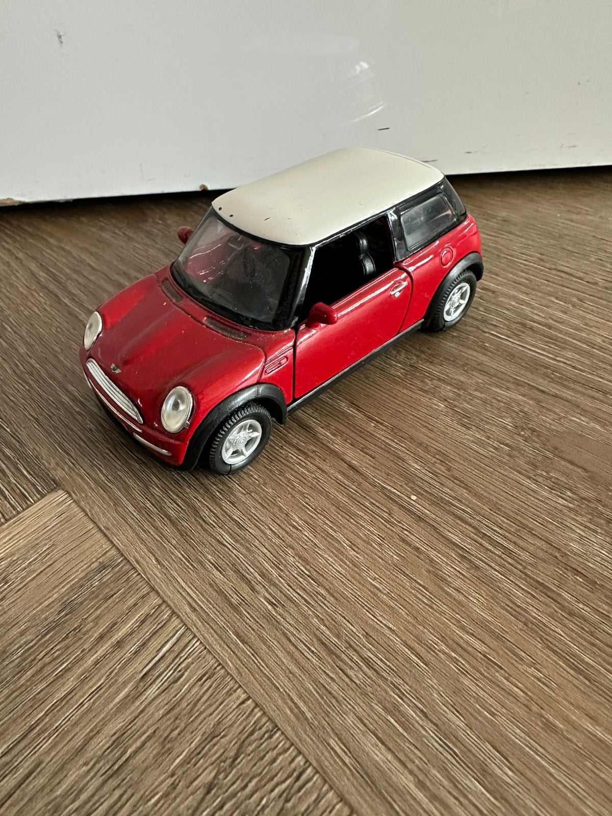 Welly Mini Cooper Number 9766, Ophalen of Verzenden, Zo goed als nieuw, Auto