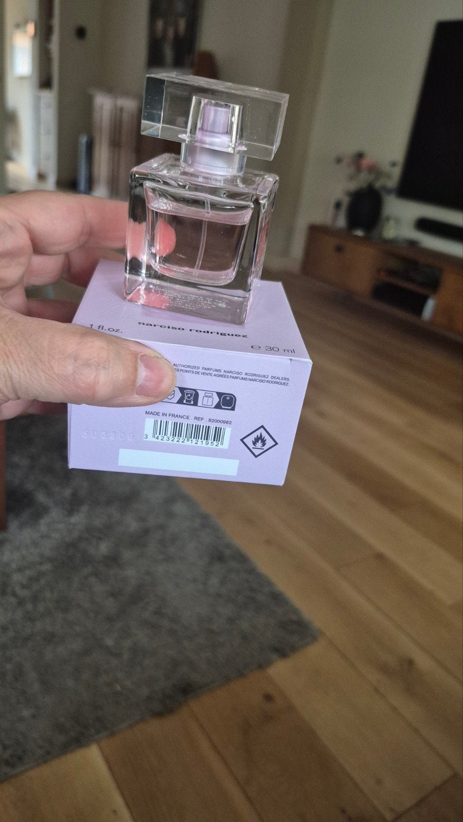 Narciso parfum, Ophalen