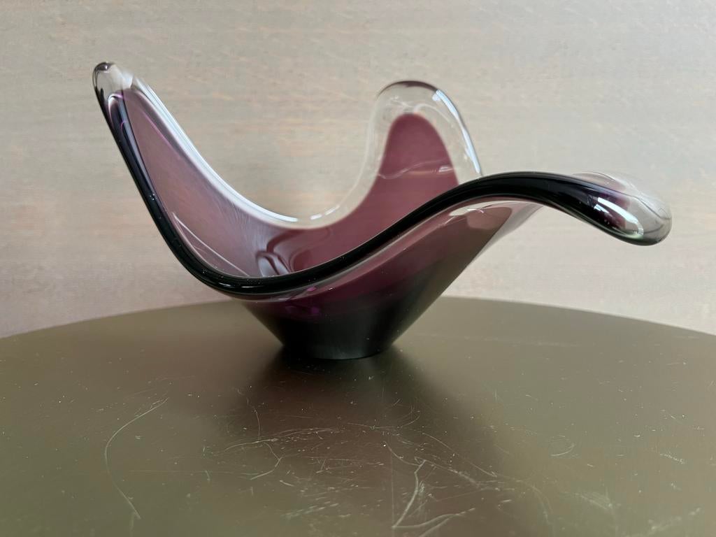 Bayel kristallen schaal France amethist sommerso glas, Antiek en Kunst, Antiek | Glas en Kristal, Ophalen of Verzenden