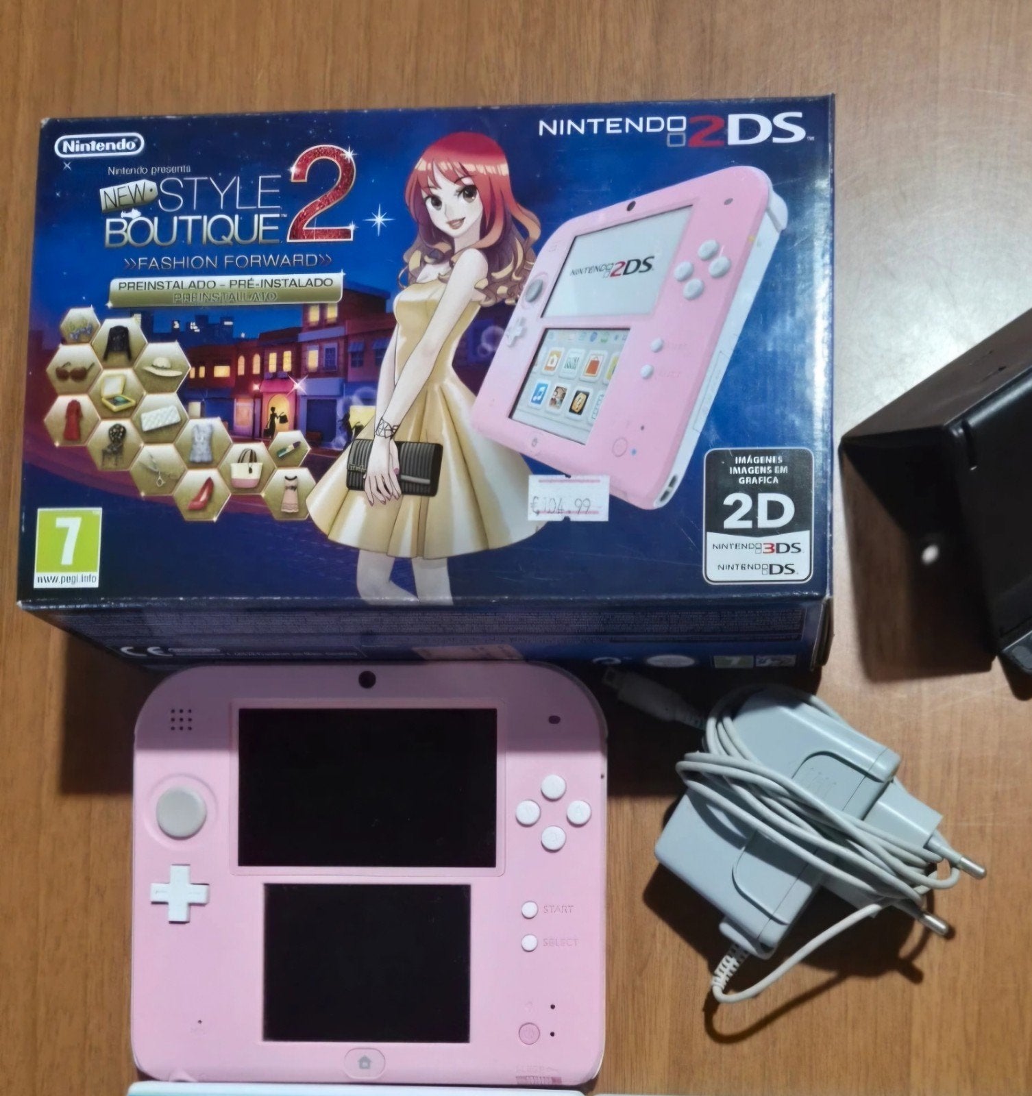 Nintendo 2ds roze en wit met doos, Ophalen of Verzenden, Zo goed als nieuw, Roze, 2DS