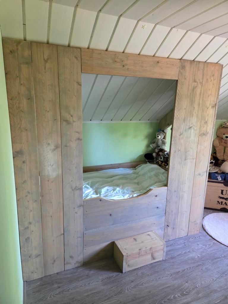Bedstee te koop., Kinderen en Baby's, Kinderkamer | Bedden, Ophalen of Verzenden, 180 cm of meer, 85 tot 100 cm