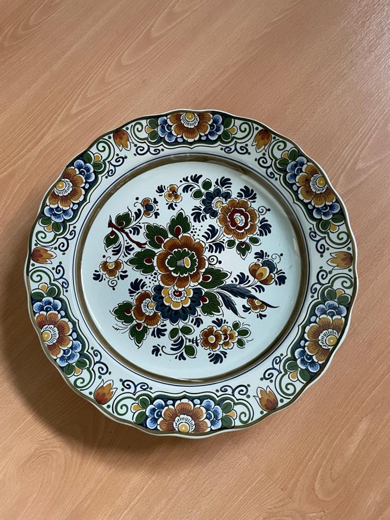 Delft Polychroom Holland Handwerk Sierbord 30,5 cm, Antiek en Kunst, Antiek | Wandborden en Tegels, Ophalen