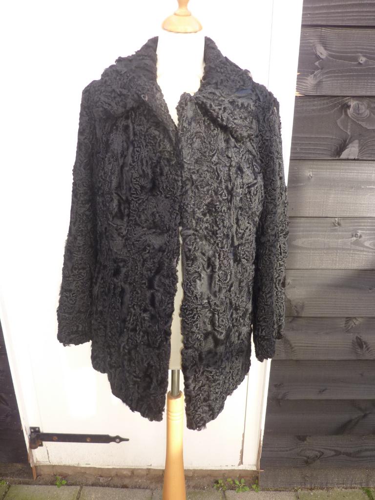 CARNAVAL, bontjas, bont, zwart, boerenbruiloft, jas, Maat 38/40 (M), Carnaval, Ophalen of Verzenden, Kleding