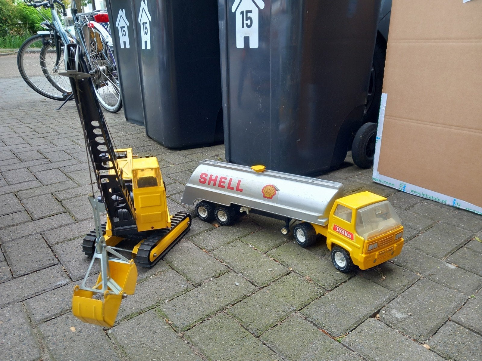 Tonka Vintage Speelgoed: Stalen Kraan en Shell Tankwagen, Ophalen, Gebruikt
