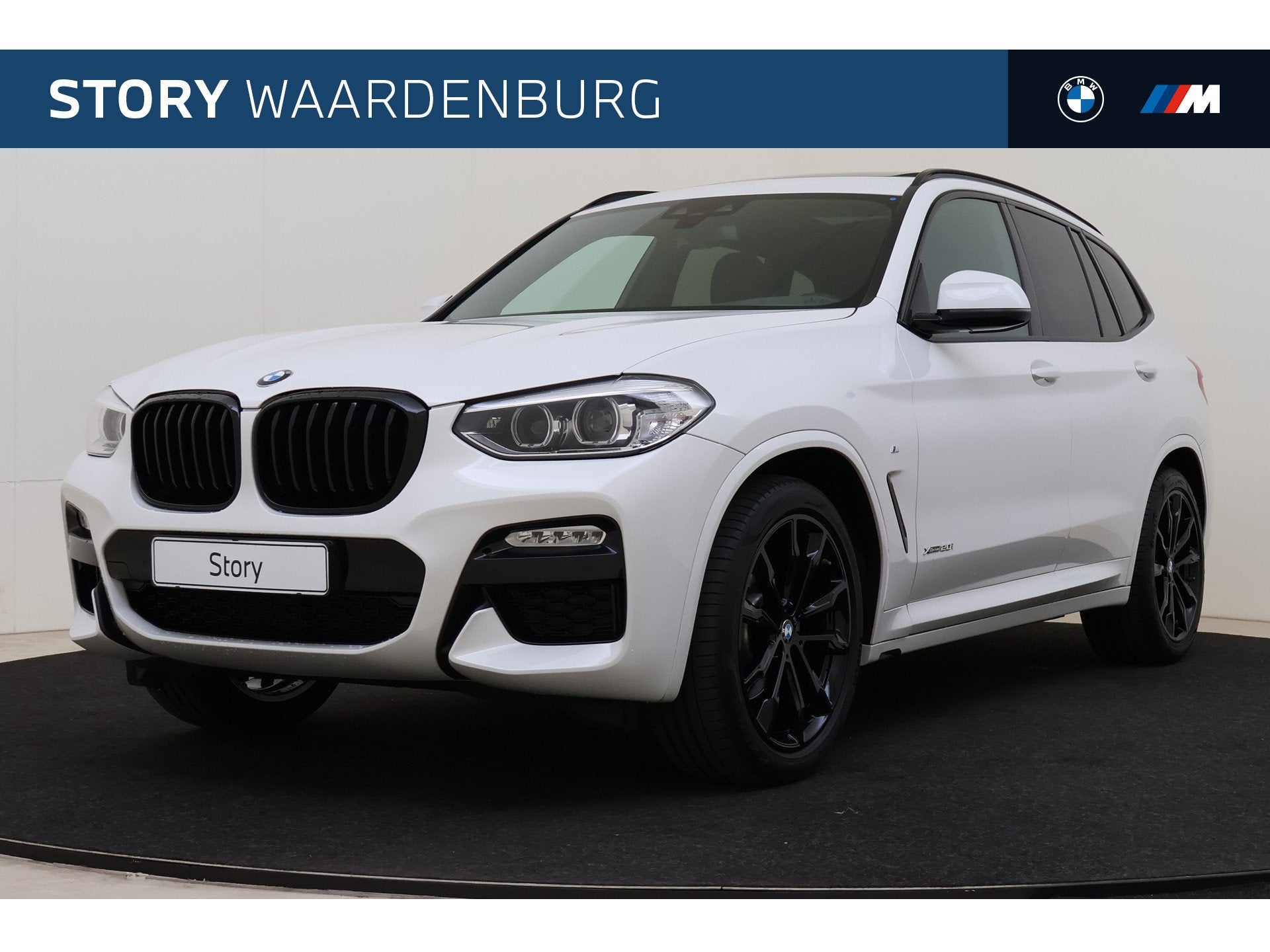 BMW X3 xDrive20i Executive M Sport Automaat / Panoramadak /