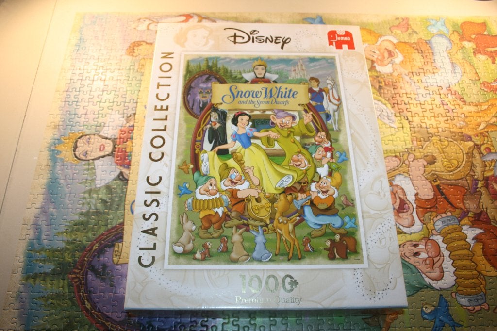 Legpuzzel Disney - Sneeuwwitje en de zeven dwergen - 1000 st, Hobby en Vrije tijd, Ophalen of Verzenden, 500 t/m 1500 stukjes