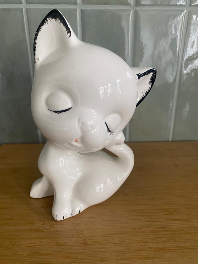 Vintage keramieken kattenbeeldje Big Head, Verzamelen, Beelden en Beeldjes, Ophalen of Verzenden, Gebruikt, Dier